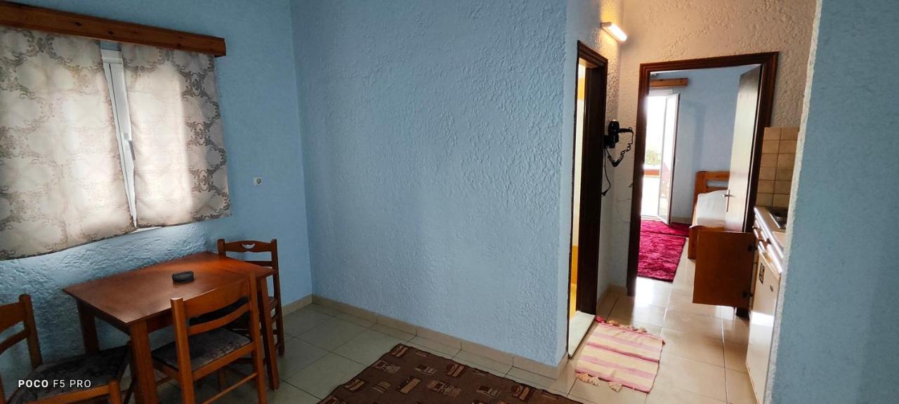 Giannis Apartments By Climbing House Panormos  Dış mekan fotoğraf